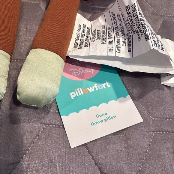 NWT Disney Pillowfort Tiana Princess And The Frog Throw Pillow Doll Toy 20" - Picture 8 of 10